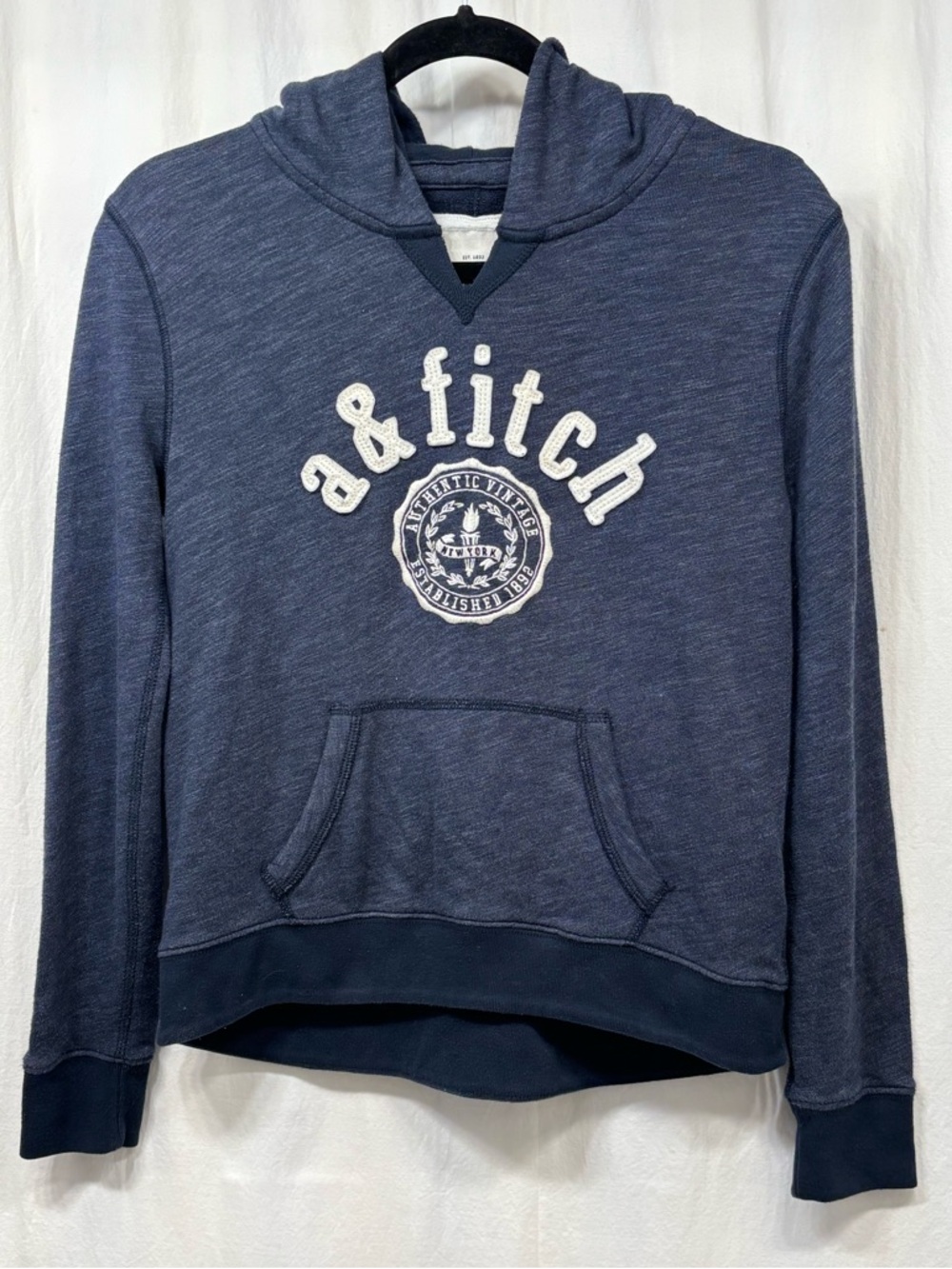 Abercrombie Kids Hoodie XL Navy Blue A& F Sweatshirt Pullover Front Pocket